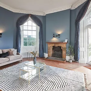 https://host-stay-silton-hall.yorkshirehotels.net
