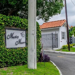 Apartment Finest Apt # 424 Marley Manor Block 4 6 Marley Rd Kgn 6, Kingston